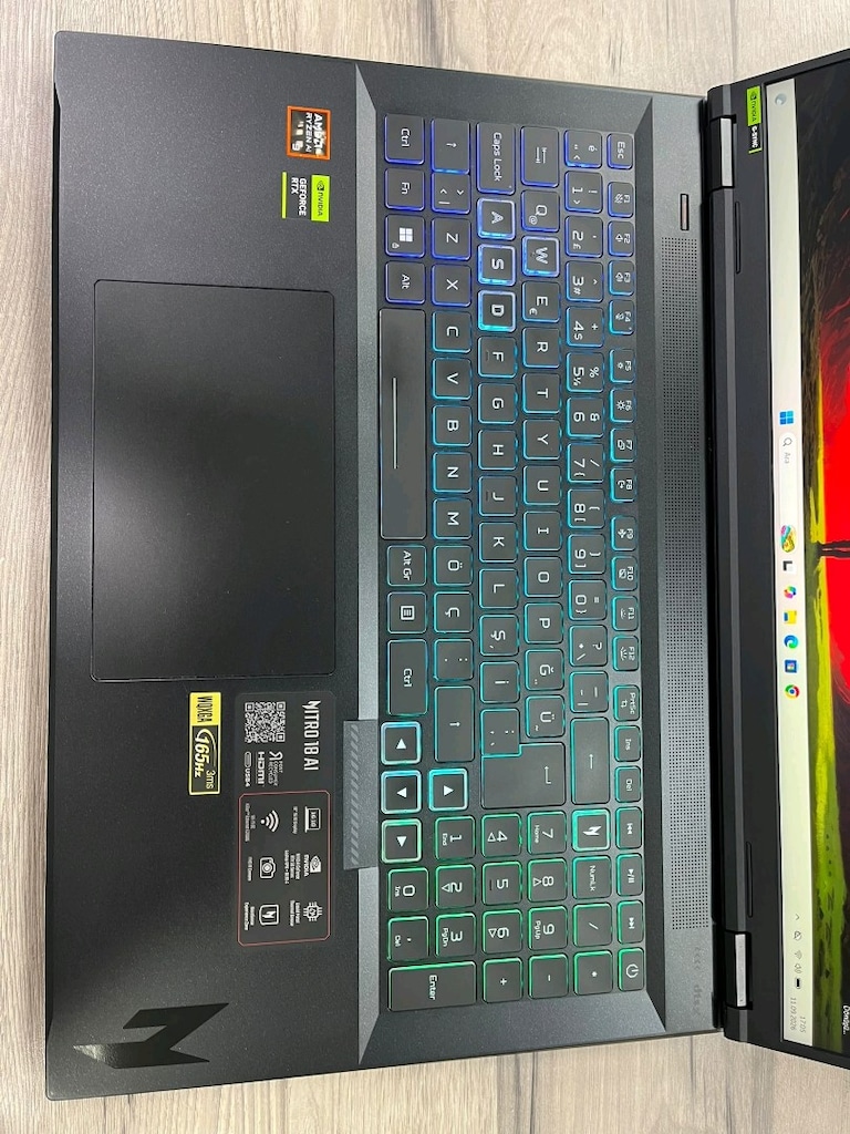 TEMİZ SORUNSUZ ACER NİTRO 18 LAPTOP - 5