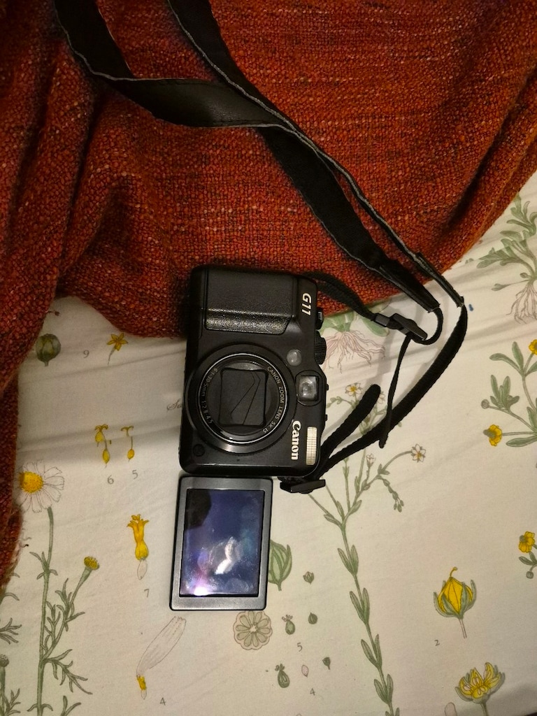 Canon G11 fotoğraf makinesi