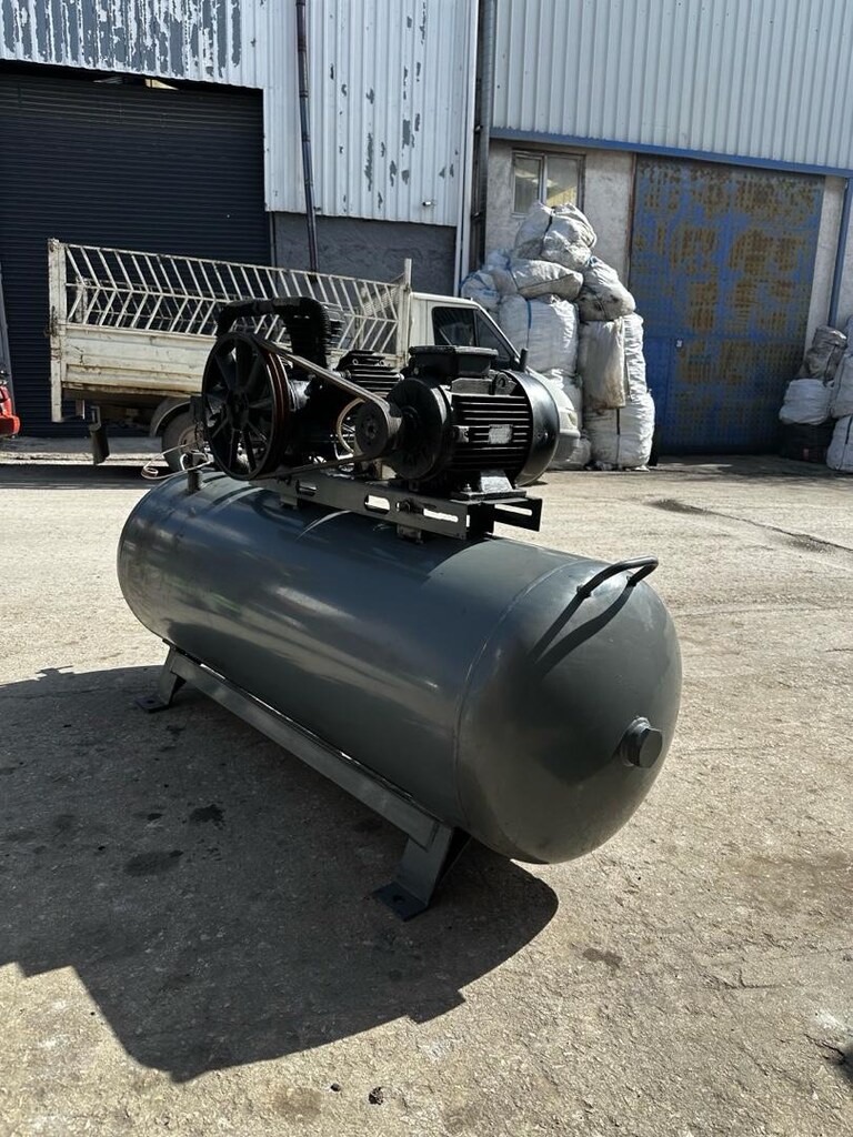 500 lt 3 Kafa kompresör - 4