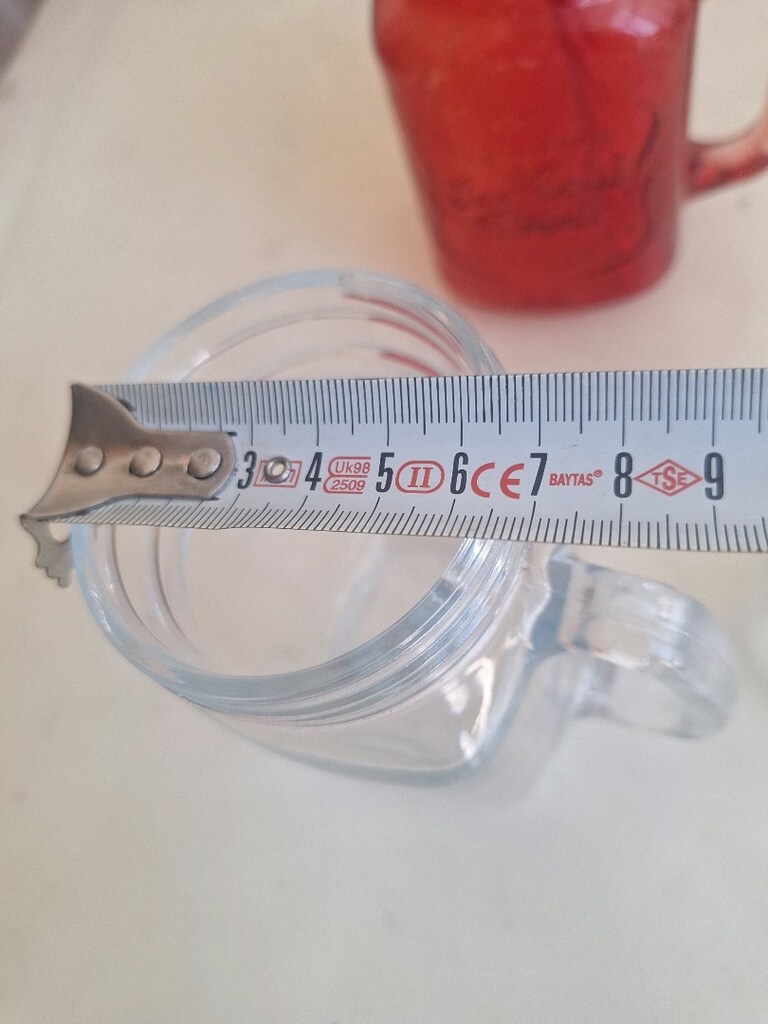 2 tanesi abla şeffaf camdan bardak kullanımı size kalmış - 3