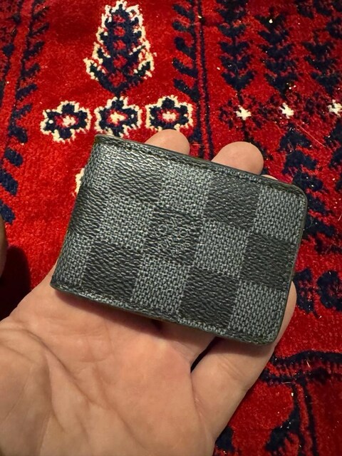 Louis Vuitton mıknatıslı kartlık