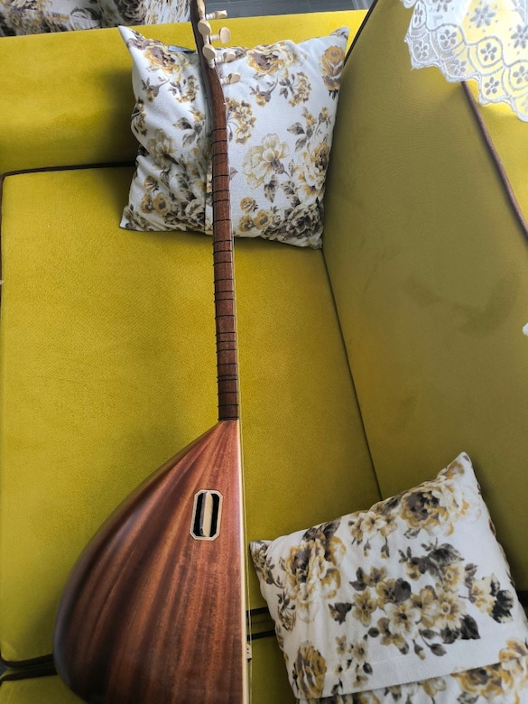 40 tekne uzun sap Saz /Bağlama sıfır kokusu üzerinde - 2