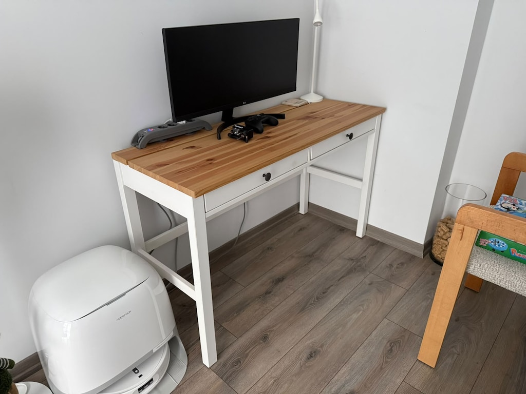 IKEA HEMNES Çalışma Masası Beyaz/Açık Kahverengi 120x47 cm - 2