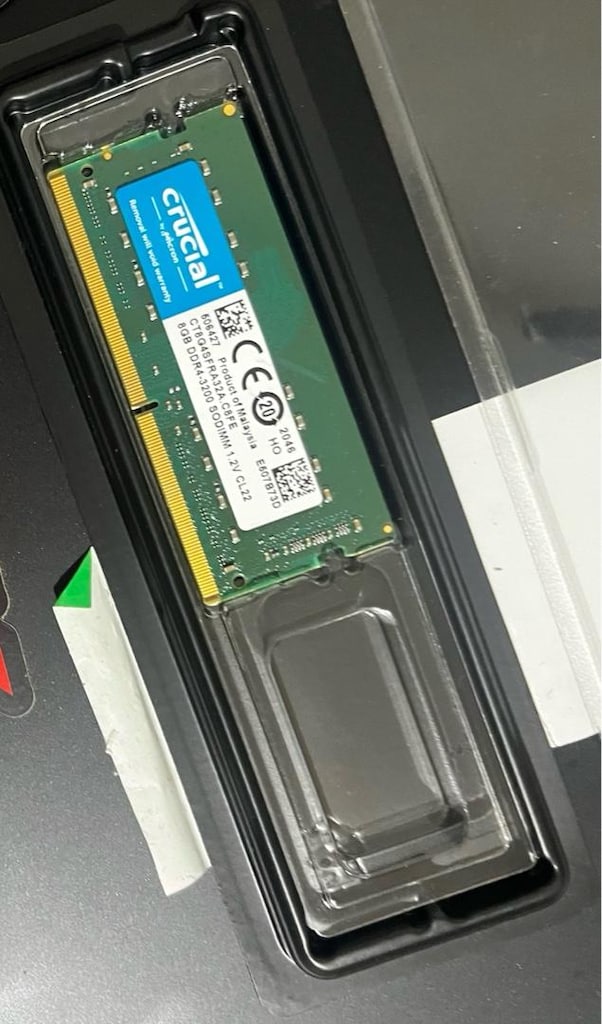 Crucial 2x8GB DDR4 3200MHz SODIMM RAM CT8G4SFRA32A - 3