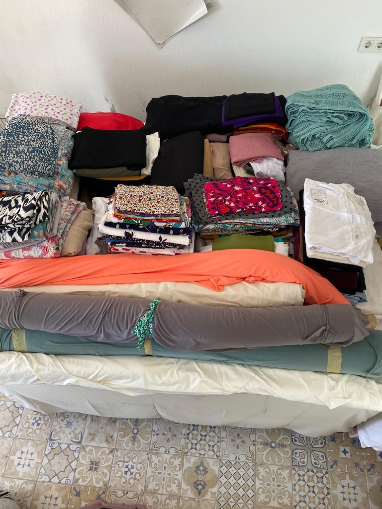 Toplu Kumaş Stoğu Satılık, Desenli ve Düz Kumaşlar, Rulo Kumaş - 12
