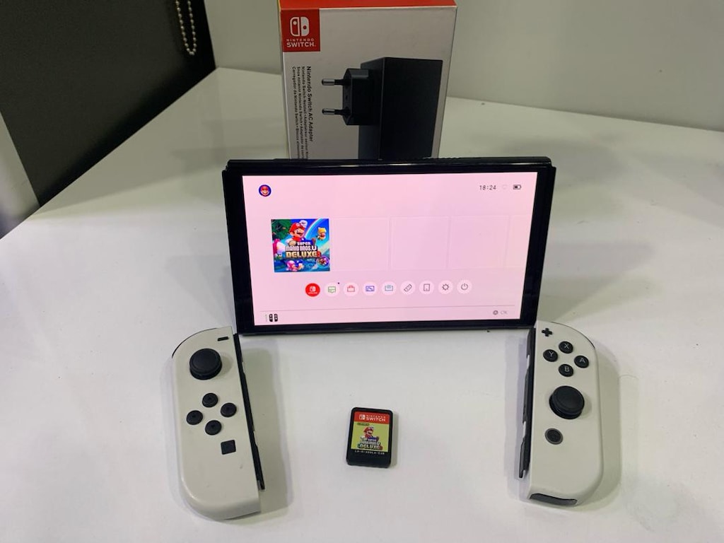 Nintendo Switch V2 Oled Kusursuz Temizlikte 1 adet oyun hediye - 5
