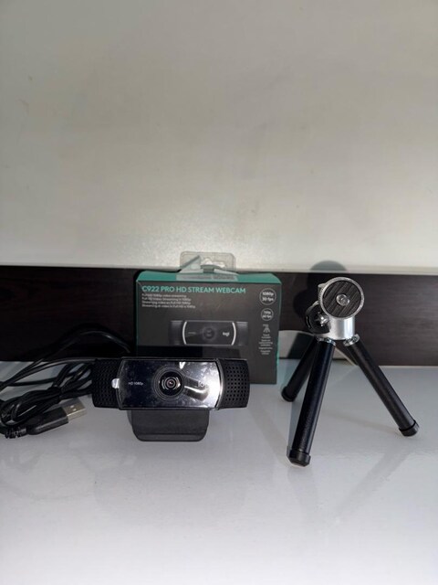LOGITECH C922 PRO STREAM WEBCAM - 1080p, 60fps, KUTULU EKSİKSİZ