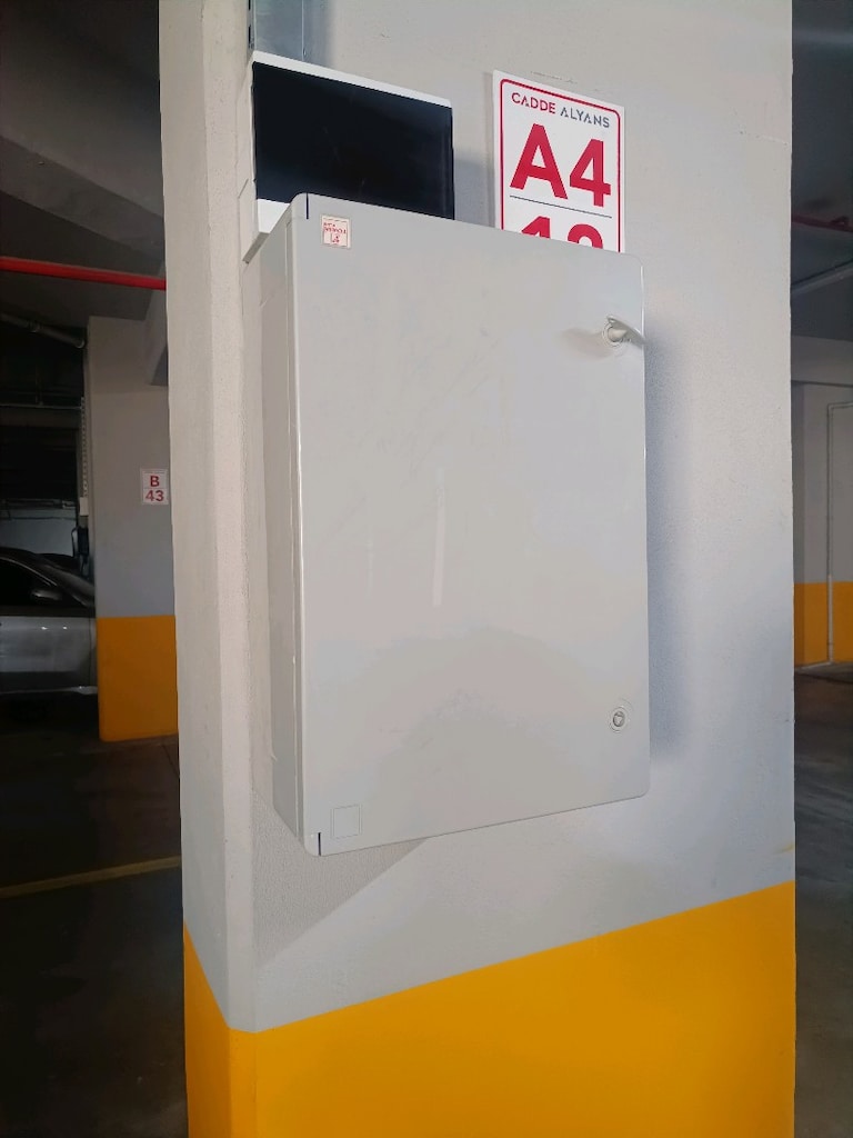 Hazır Tesisatlı Tesla 22 kW Şarj İstasyonu + 20 Metre Kablo & Pano - 6