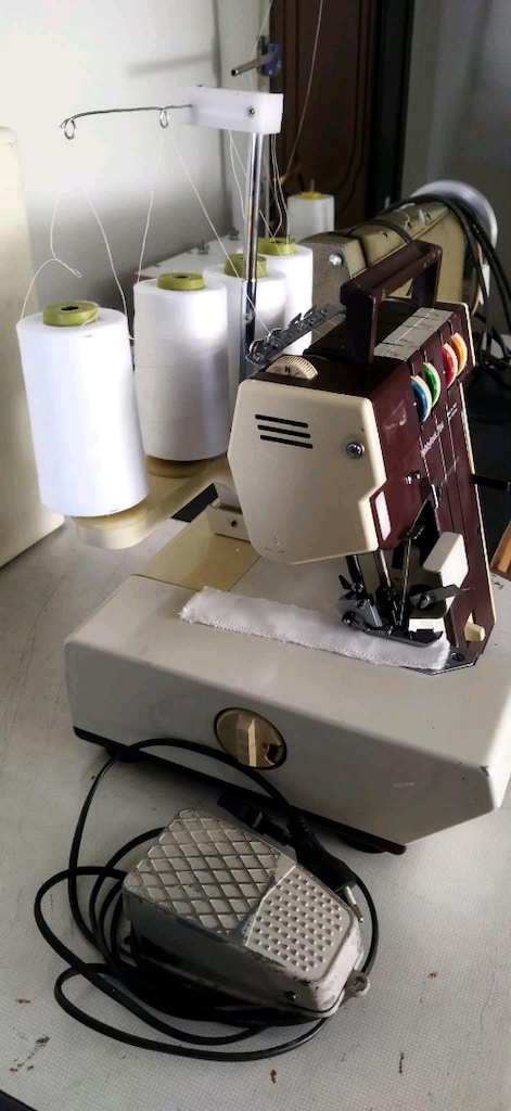 Pfaff Hobbylock 794 model overlok makinesi - 3