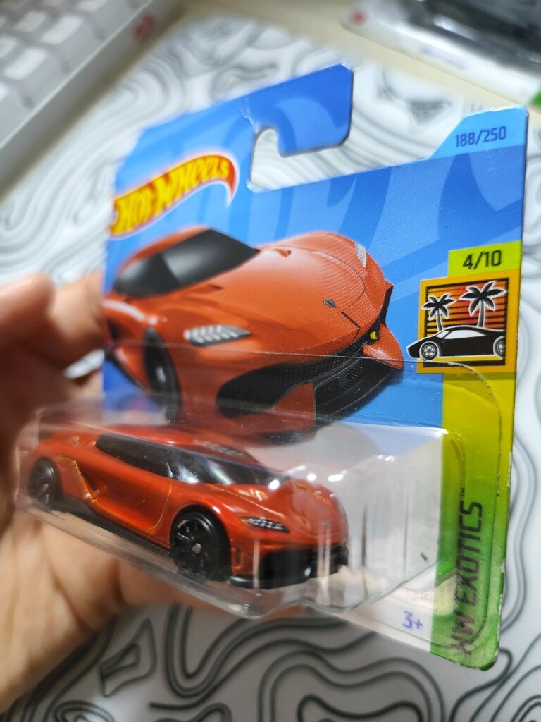 HOT WHEELS Koenigsegg Gemera 188/250- 2023 Serisi - 2