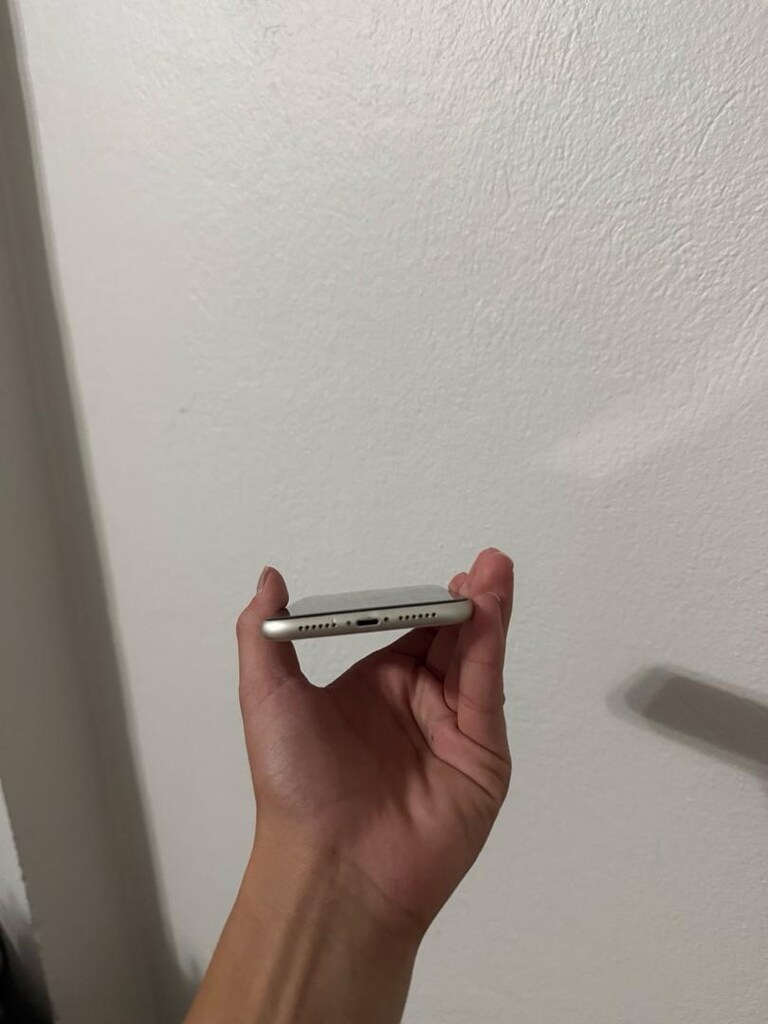 iPhone 11 - 6
