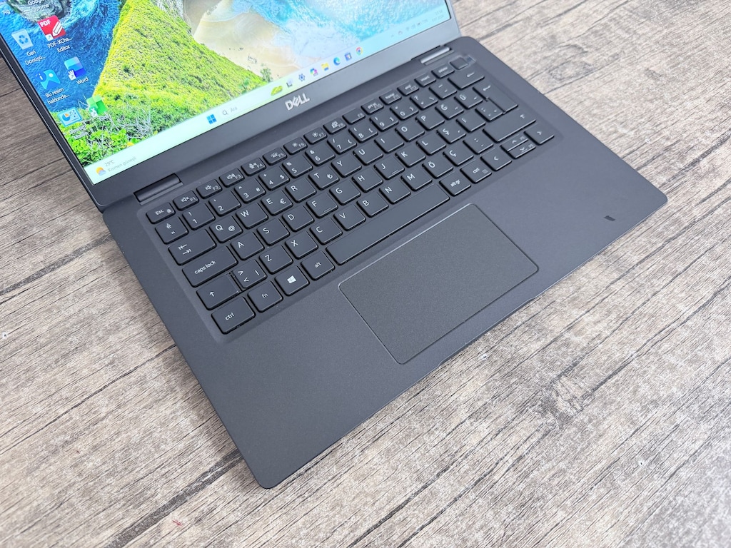 Dell Latitude 7310 Dokunmatik | i5 | Işıklı Klavye | Premium - 7