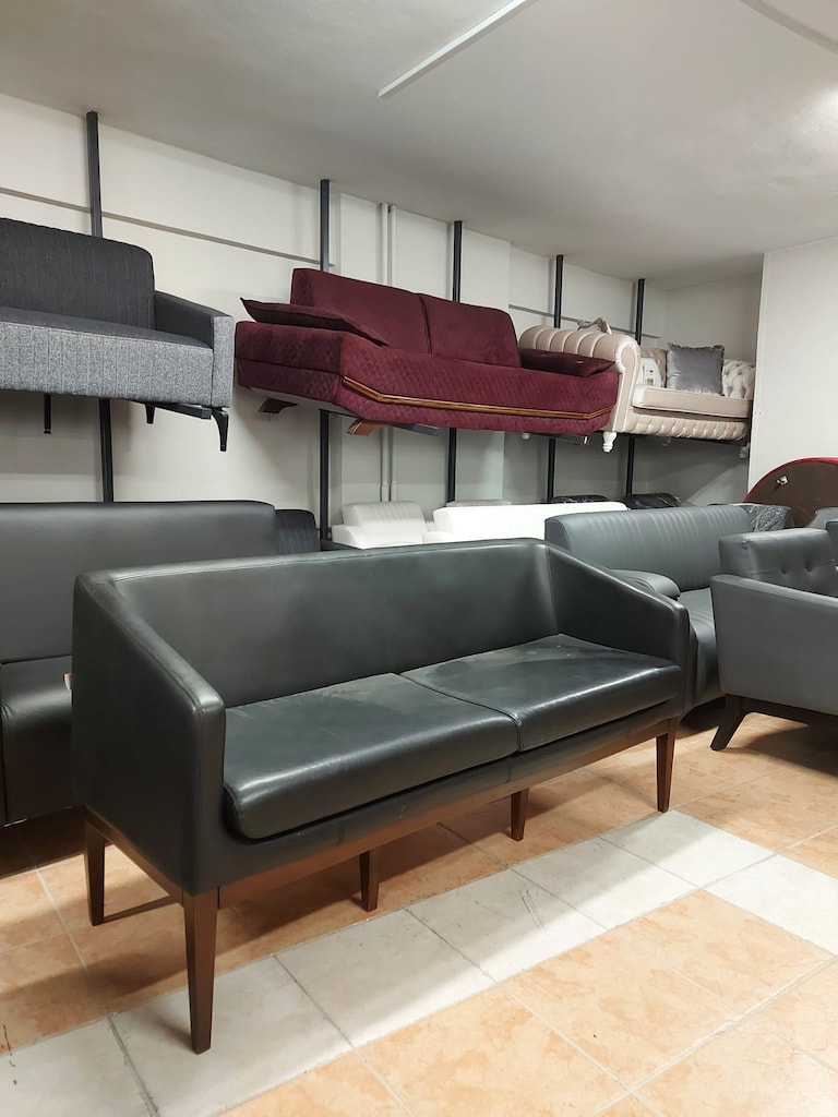 KLAS OFİS ÜSKÜDAR 180x70 SİYAH ÜÇLÜ KOLTUK İKİNCİ EL - 3