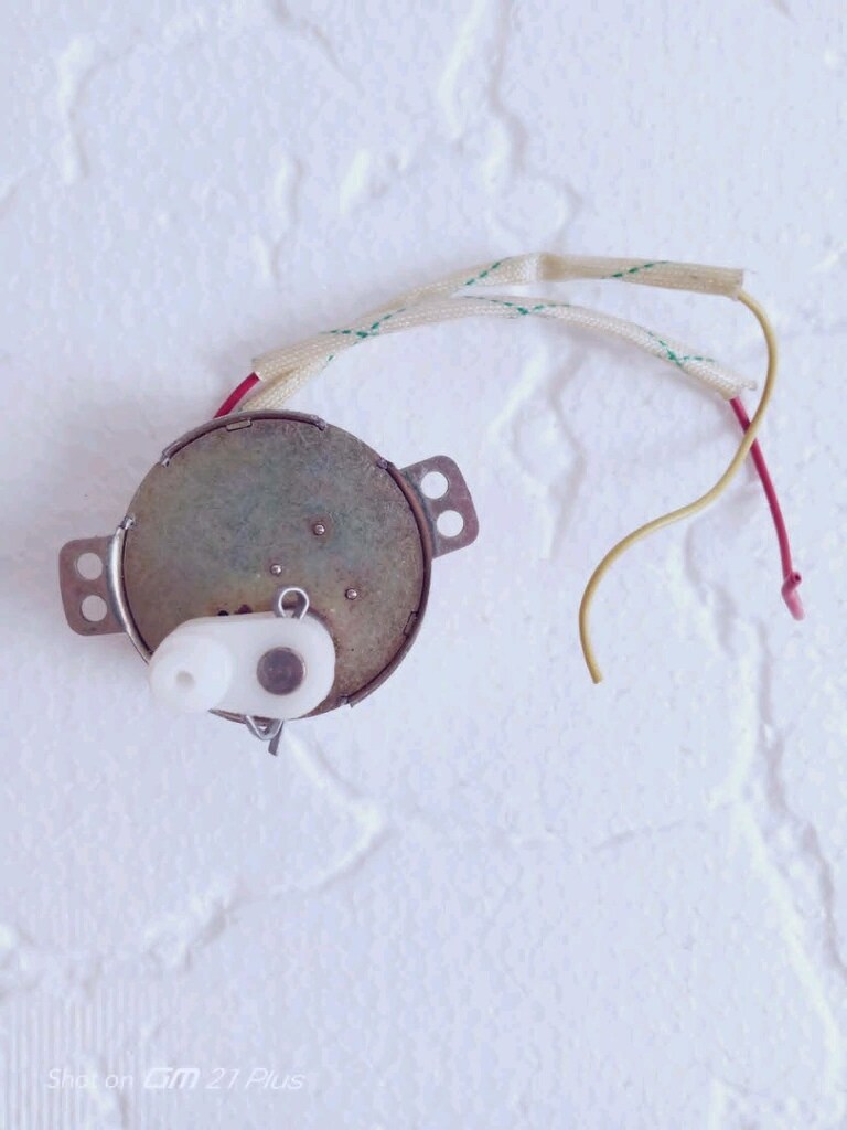 SENKRON MOTOR - 49TYJ500 - 4-5 RPM - 220V - 3.5 W - 2