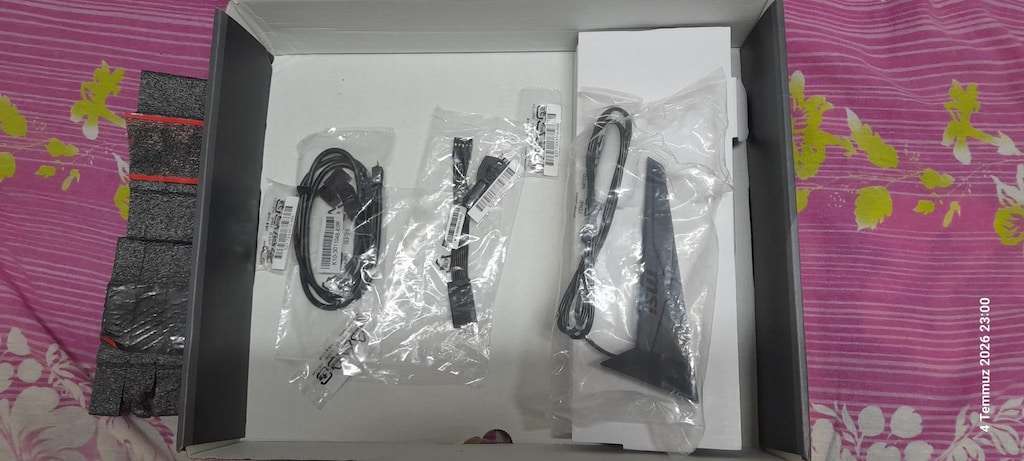 MSI B850 Tomahawk MAX WİFİ AMD DDR5 AM5 Anakart - 3