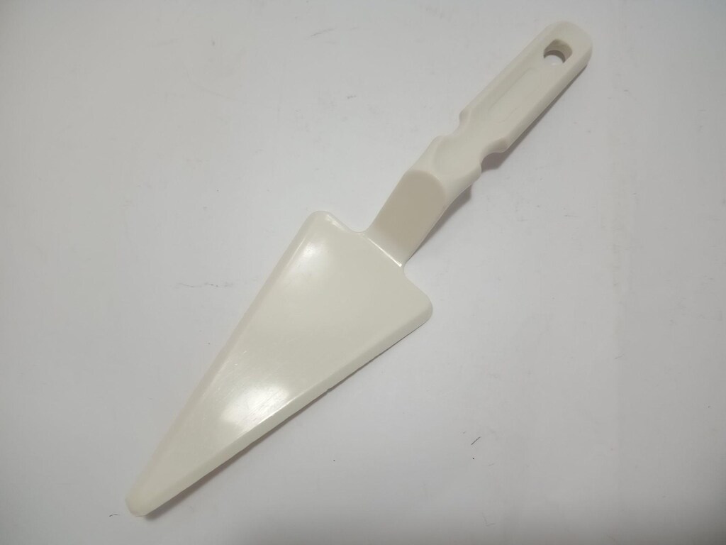 SERVİS SPATULASI 27cm ( AZ KULLANILMIŞ TEMİZ) PASTA VE PİZZA İÇİN - 3