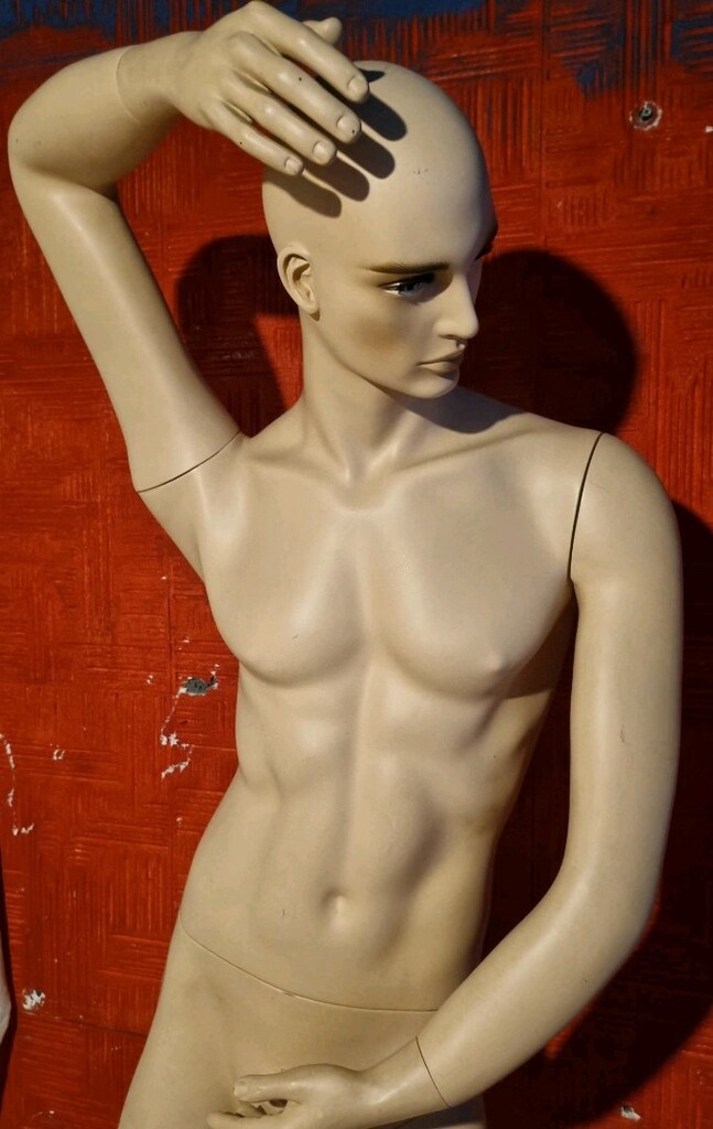 Vitrin Mankeni - 2