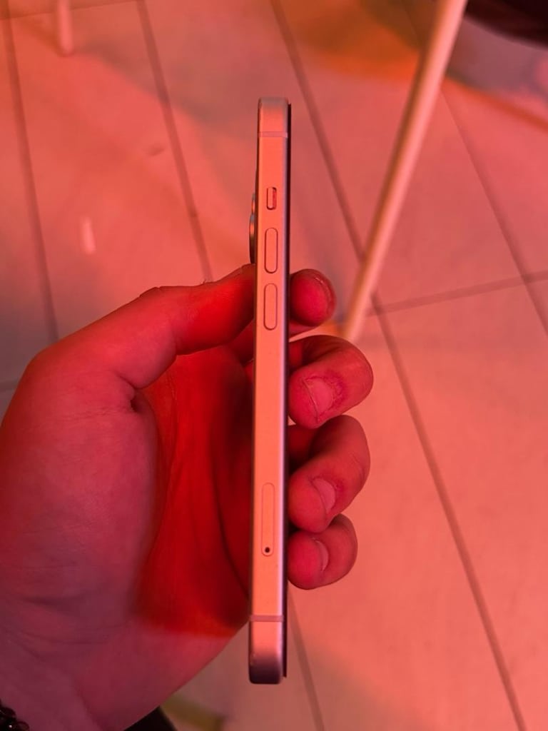 Apple iPhone - 5