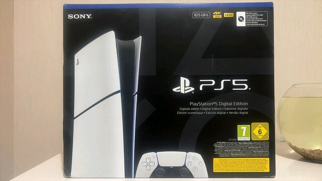 PlayStation5 (PS5)/SIFIR/DİJİTAL/825GB