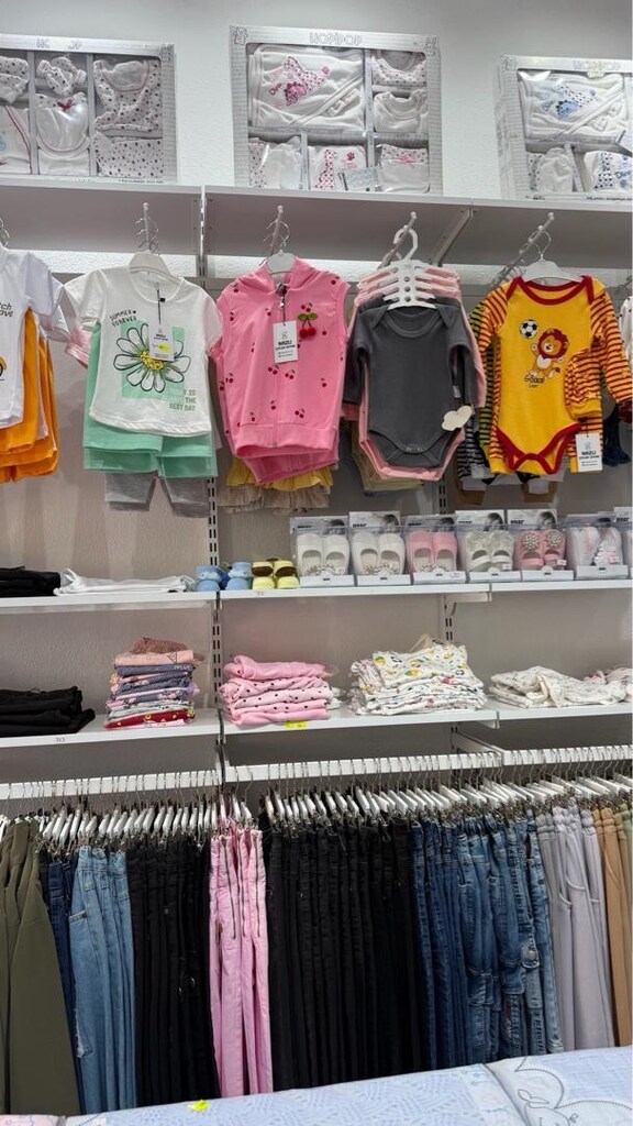 MAĞAZA KAPANIŞI – SIFIR ÇOCUK GİYİM TOPLU STOK - 2