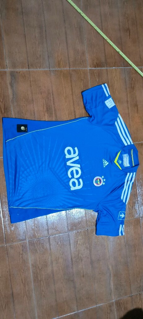 Adidas Fenerbahçe nostalji avea forma...Bir koltuk altı uçtan diğer uc