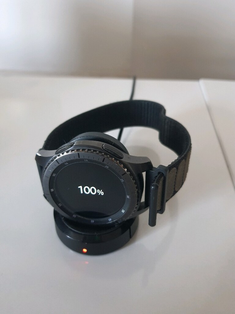 2 saat birden SAMSUNG S3 FRONTİER & GALAXY WATCH 42MM ROSE GOLD - 4