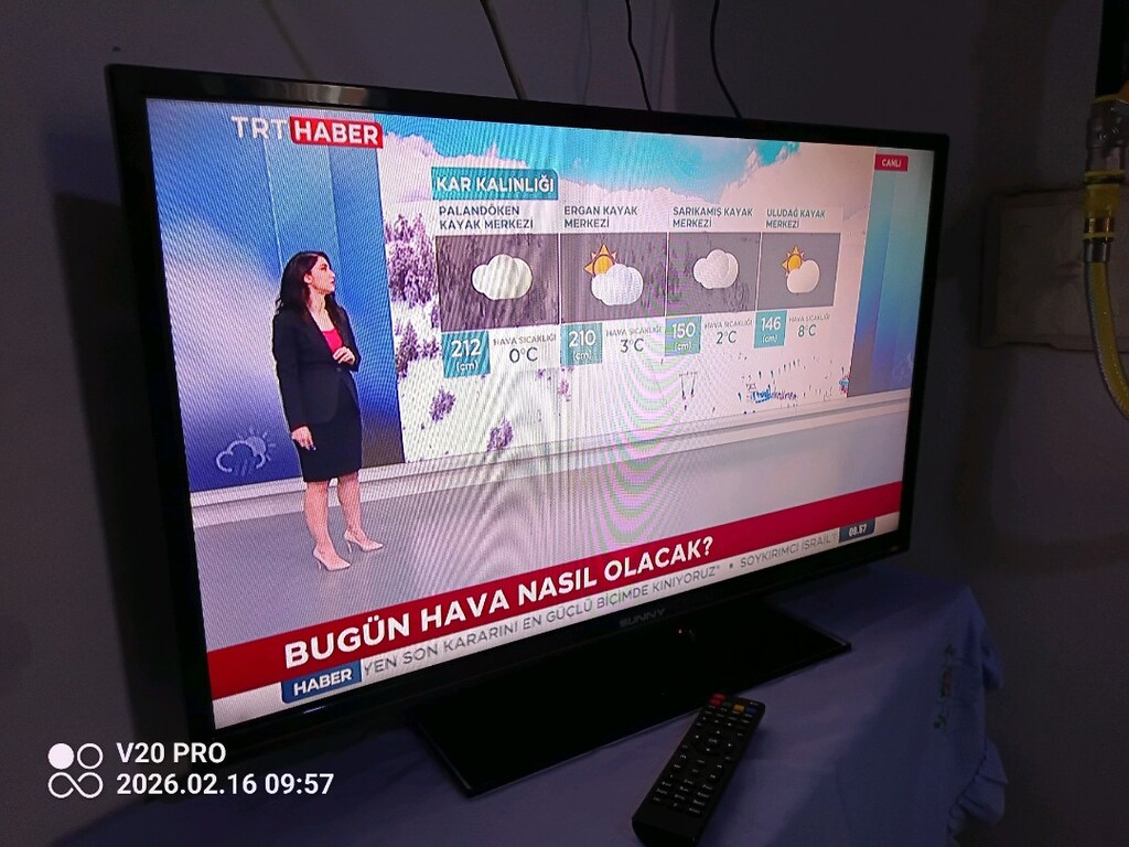 82 ekran LED tv - 2