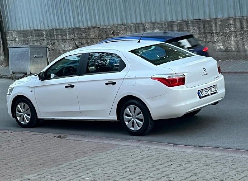 Citroen C-ELYSEE 1.6 HDI DEĞİŞENSİZ TEMİZ AİLE ARACI - 5