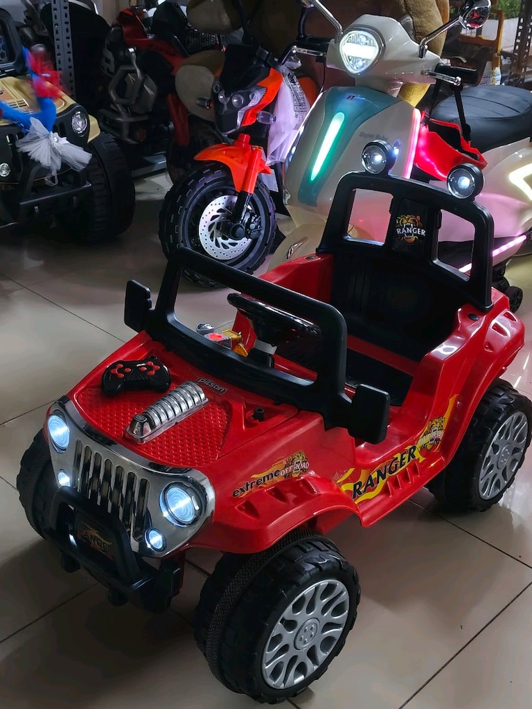 (Ankacar çocuk oto galeri)SORUNSUZ 2MOTOR KUMANDALI&MANUEL AKÜLÜ ARABA - 3