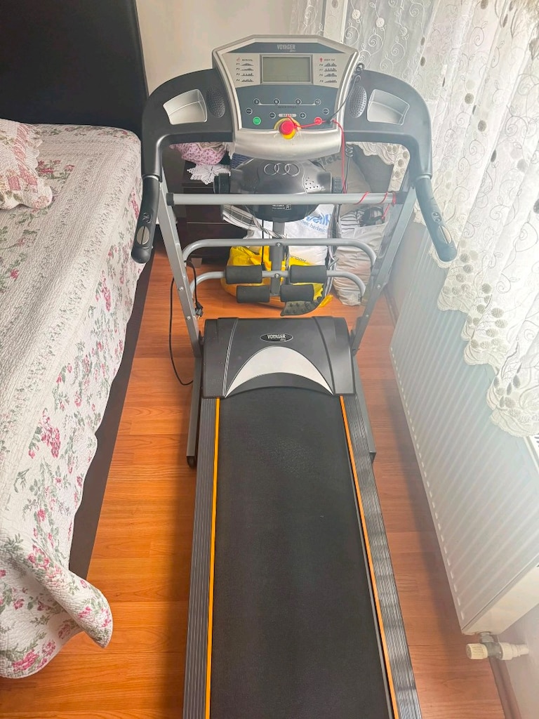 Voyager GYM HB2000 yürüyüş bandı - 2