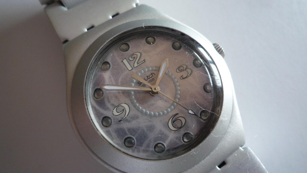 Swatch Irony SwarovskiTaşlı Kadın Saati - 3
