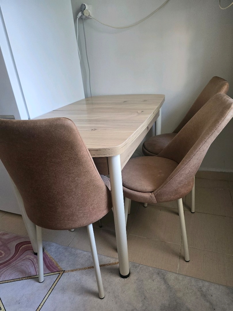 Açılır Mutfak Masası ve 3 sandalye temiz - 4