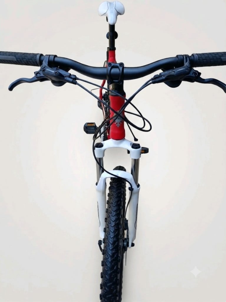 Teker 26. Alüminyum. Shimano Altus 21 hız. Kilitli maşa. Hidrolik. - 8