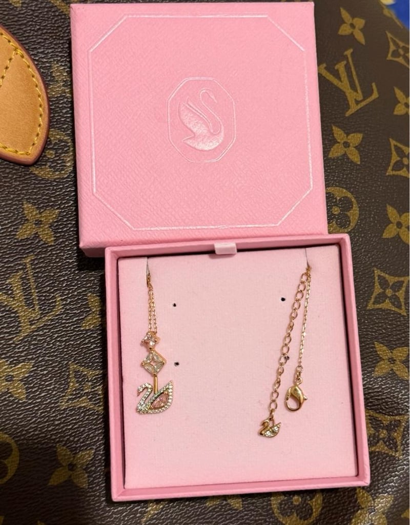 Swarovski Dazzling Swan Kolye - 4