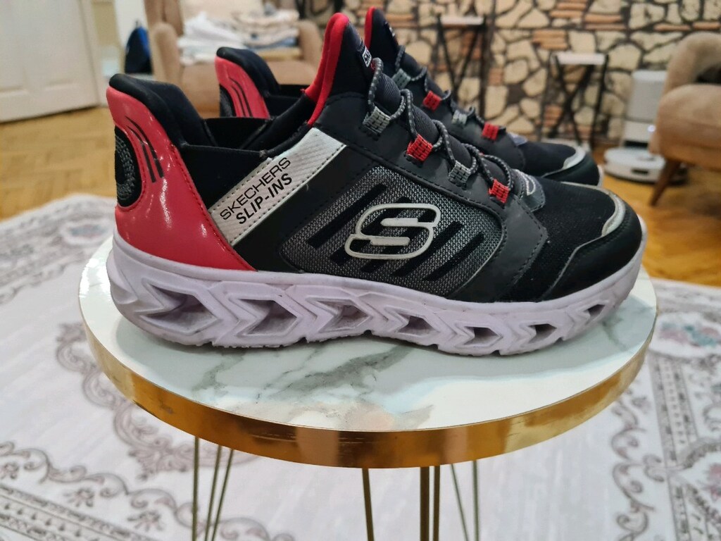 Yeni gibi Işıklı Skechers - 2
