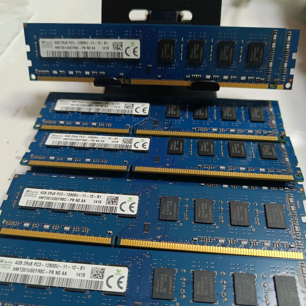 SK HYNİX 4 GB DDR3 1600 MHZ PC RAM - 3