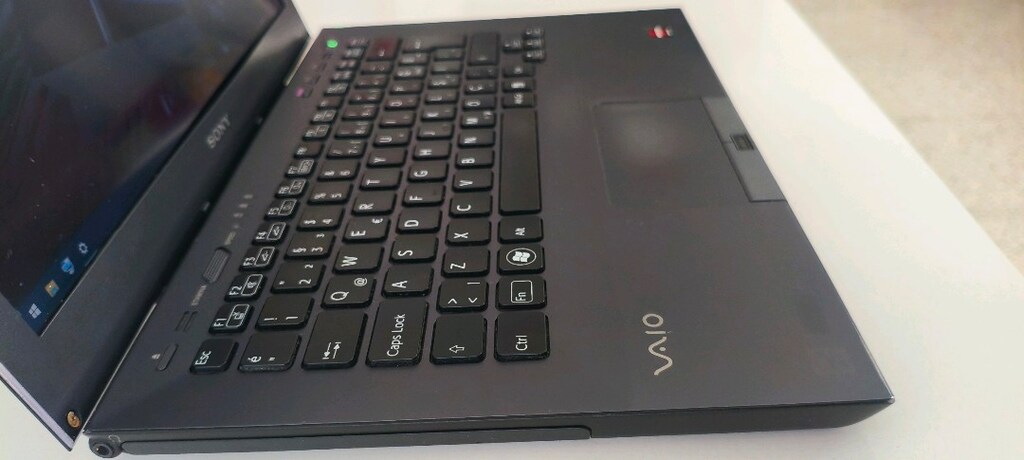 SONY VAİO OZEL. SERİ. İS BİLGİSAYARİ_ İ7 _8GB RAM_2GB Ek_128ssd_SimkAr - 6