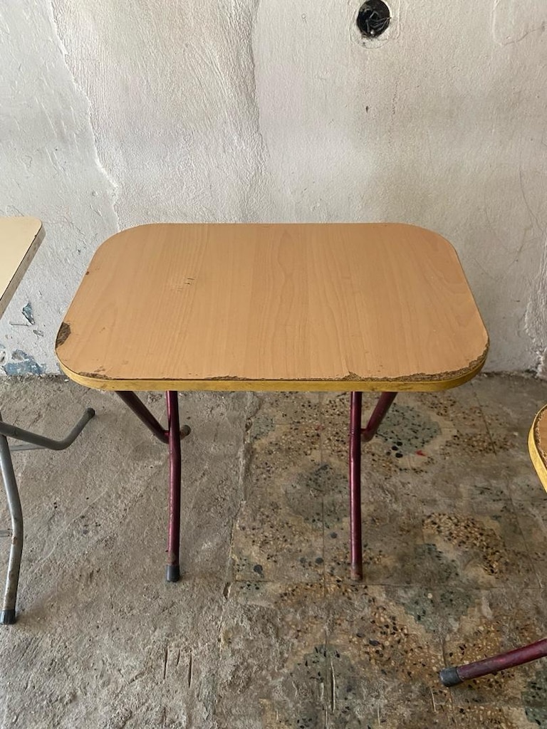 masa ve karton standı - 3