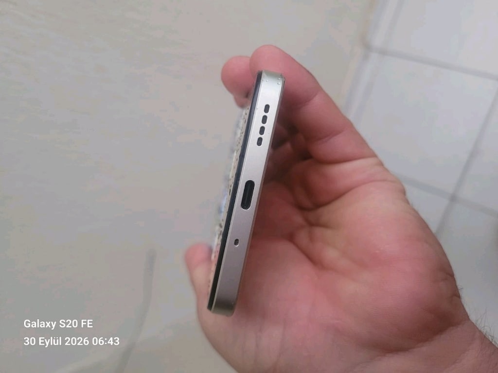 Realme C75 - 8