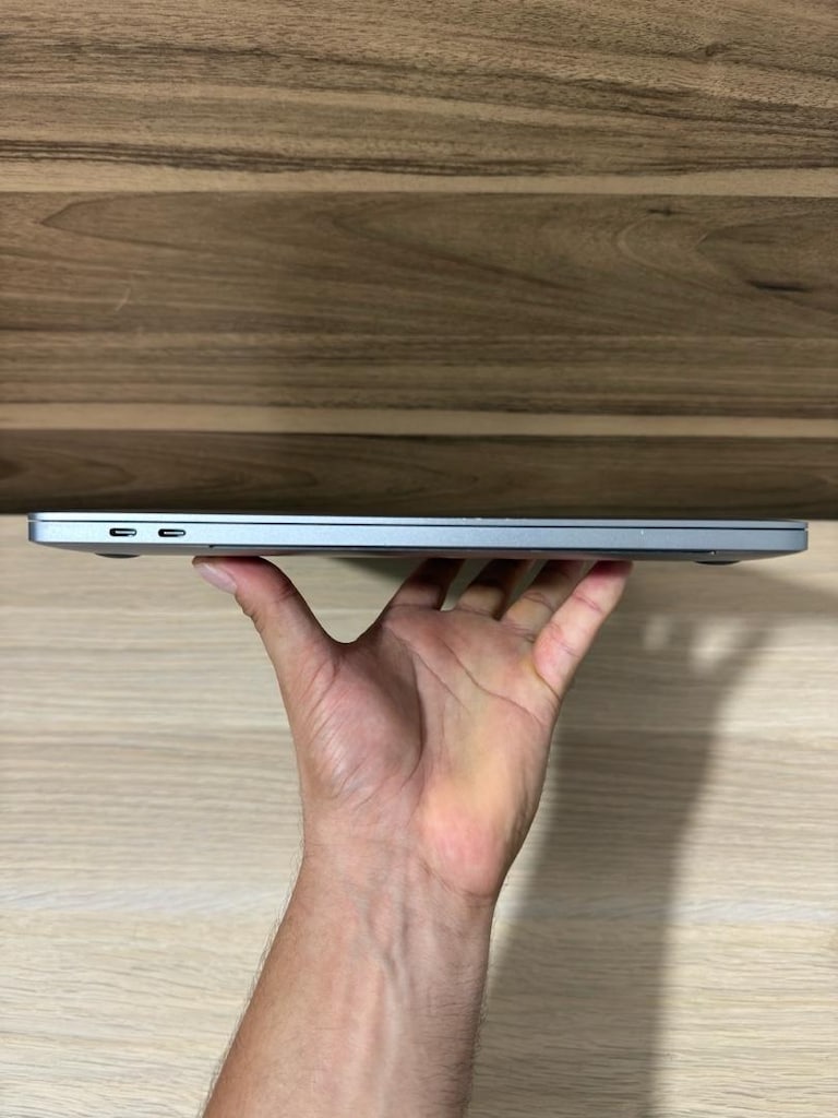 MacBook Pro / i7 / 16 inç / 16 GB Ram / 512 GB Ssd - 8