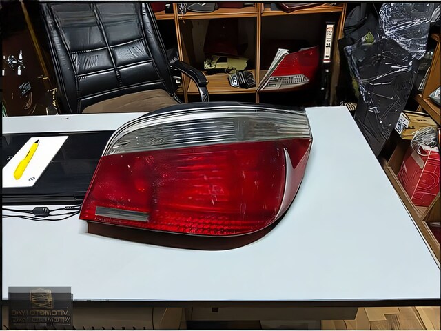 BMW E60 E61 SAĞ STOP ORJİNAL