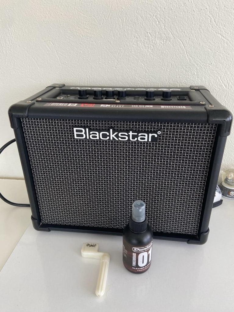 IBANEZ GRGR330EX-BKF + Blackstar IDCORE V3 - 7