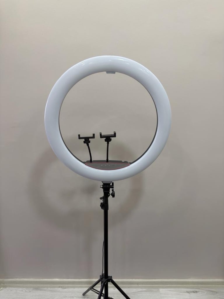 Memur’dan 22 İnç(56 cm) RGB Profesyonel Ring Light-Tripodlu+Kumandalı