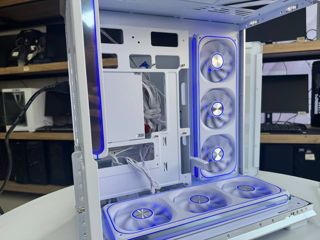 STRONG BEYAZ DIŞ KASA *ANAKART DESTEĞİ ATX MİCRO ATX MİNİ ITX - 7