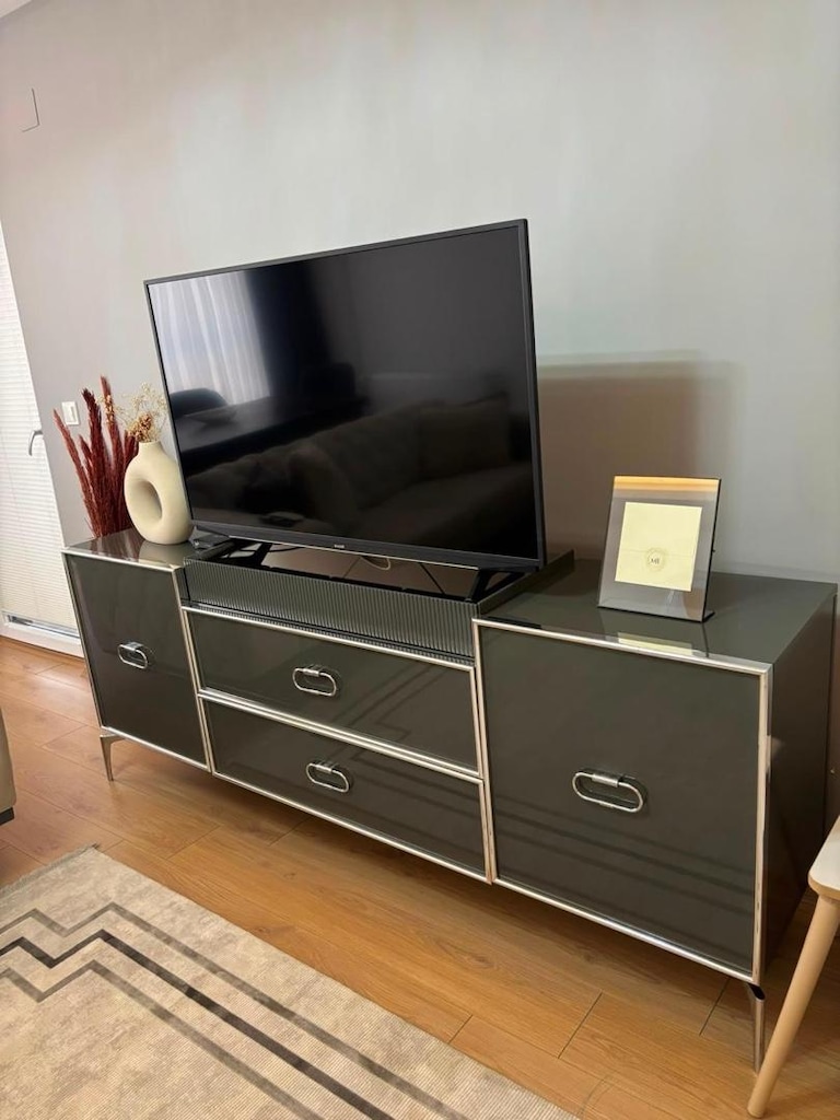 Tv ünitesi gardrop - 6