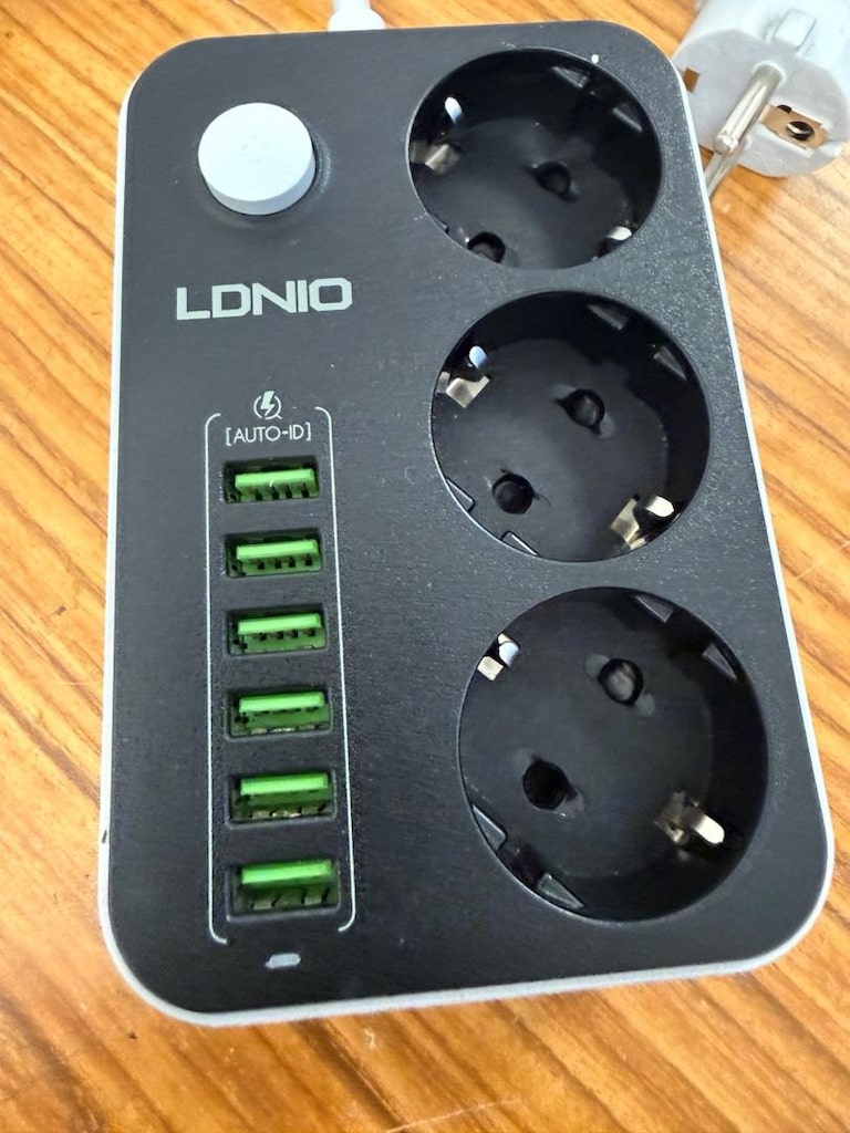 Satılık USB'li ve Akım korumalı üçlü - 2
