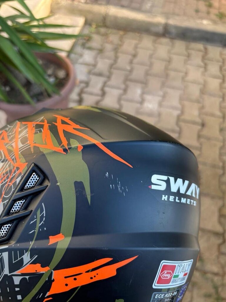 Satılık Sway Cross Motor Kaskı - 8