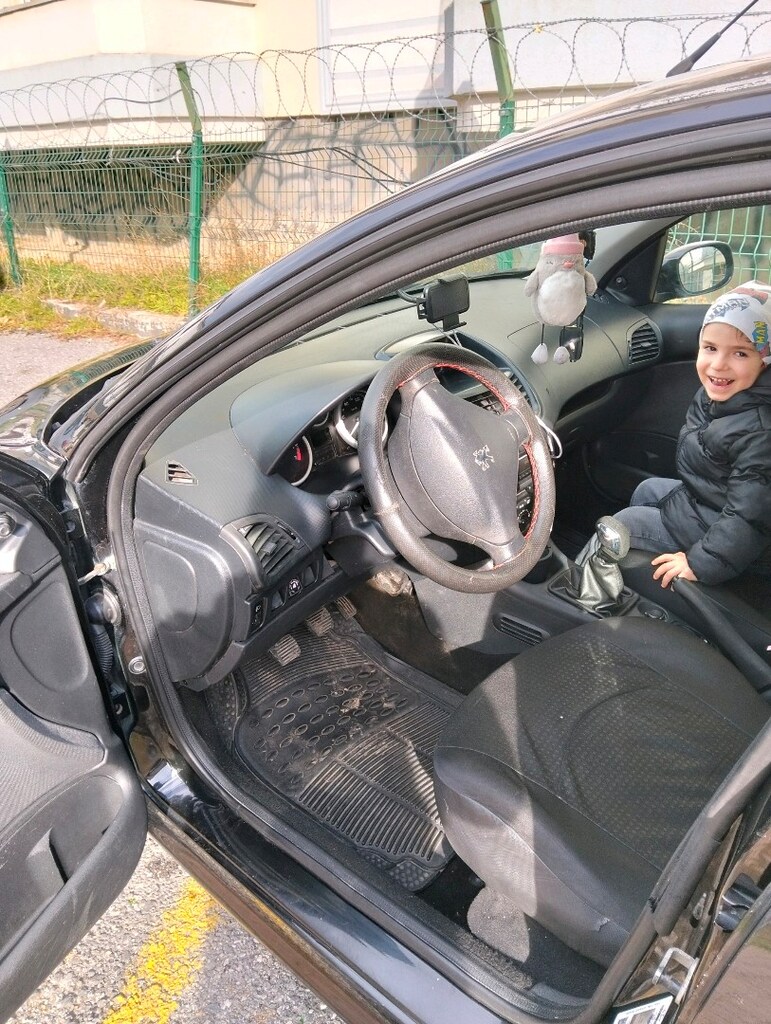 makyajlı kasa 206 +plas - 8