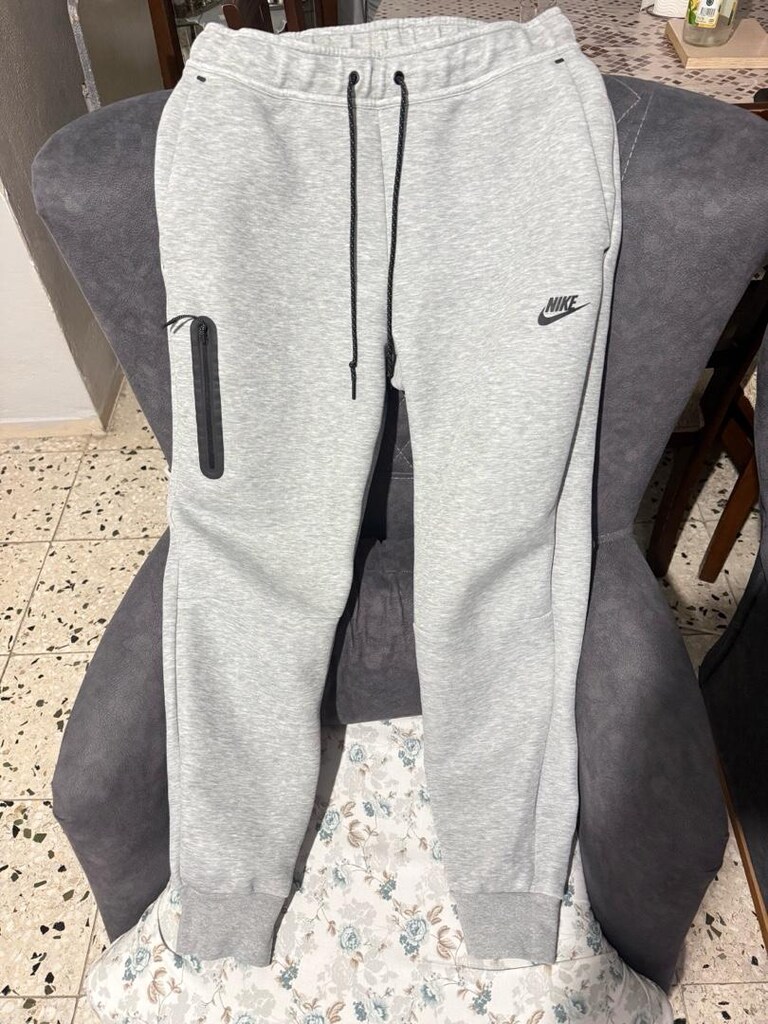 Nike teech flece