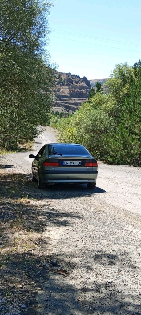 97 model laguna1 - 17